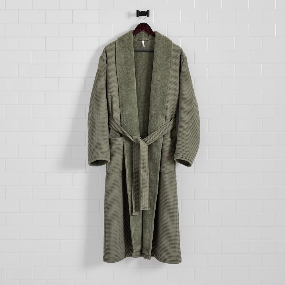 Pottery Barn Waffle Weave Resort Robe - Never Worn - Green